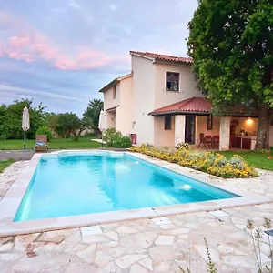 villa-altra.pula-hotels.org/